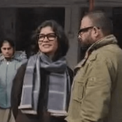 ‘चौकीदरवा कायर बा’ विवाद: नेहा सिंह बयान देंगी