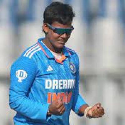 Deepti Sharma Success Story: एक थ्रो ने बदली किस्मत