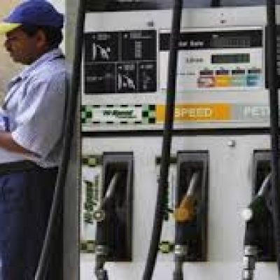 UP News: पेट्रोल पंप खोलना आसान, NOC नियमों में ढील