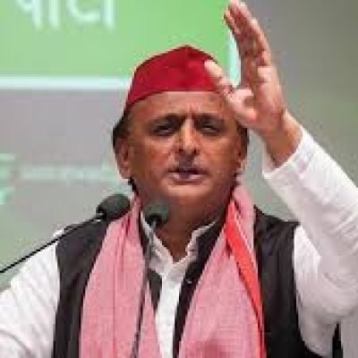 Akhilesh Yadav: अमेरिका से डील नहीं ढील, पूरा बाजार सौंपा