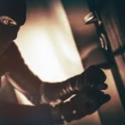 Lucknow News: गुडंबा में रिटायर्ड टीचर के घर चोरी