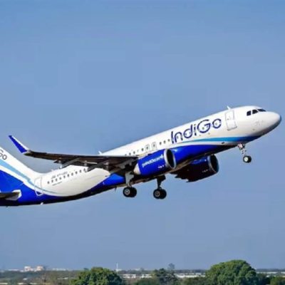 लखनऊ एयरपोर्ट: IndiGo उड़ानें समय पर, 5 दिन बाद सामान्य