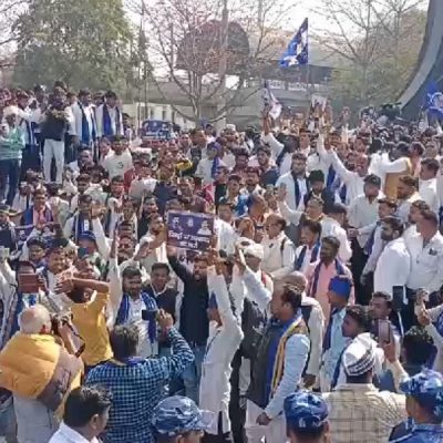 लखनऊ: हैदर कैनाल बचाने युवाओं का ASP प्रदर्शन