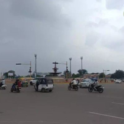 लखनऊ में भारी बारिश का अलर्ट: गर्मी और बादल के साथ