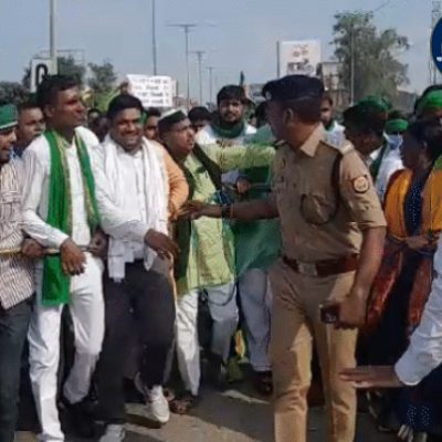लखनऊ: किसान आंदोलन, ट्रैक्टर से शक्ति भवन घेरा