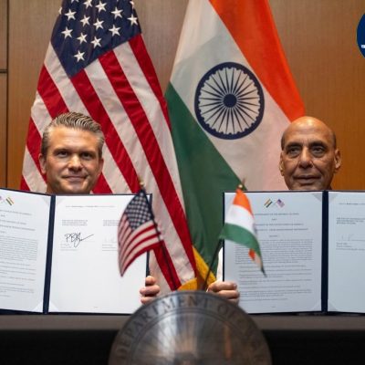 US-India ने साइन की 10 साल की रक्षा डील